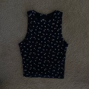 Super cute Hollister tank top
